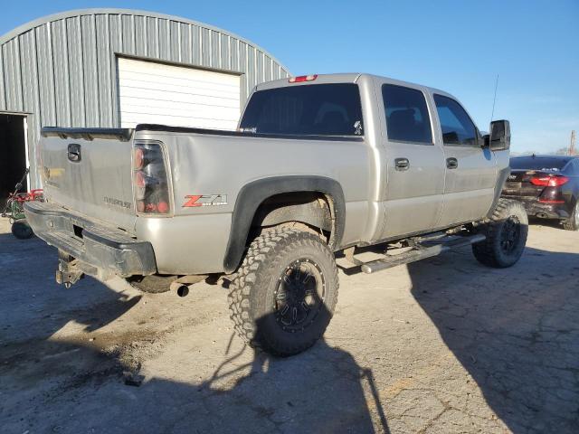 Obraz 3 z 2005 CHEVROLET SILVERADO K1500 2005 z VIN 2GCEK13T051271406