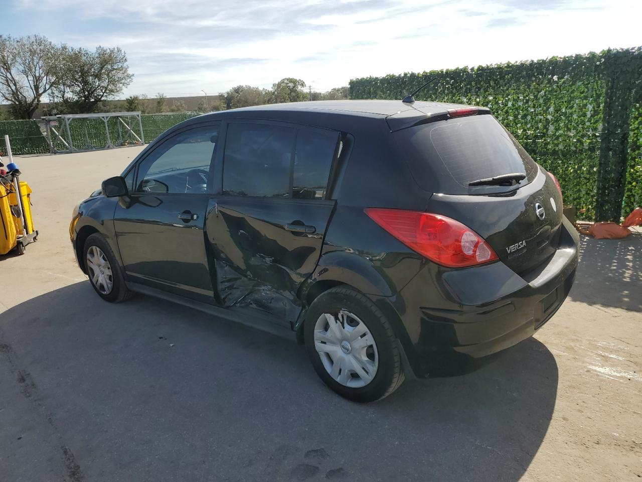 Obraz 2 z 2008 NISSAN VERSA S 2008 z VIN 3N1BC13E78L402161
