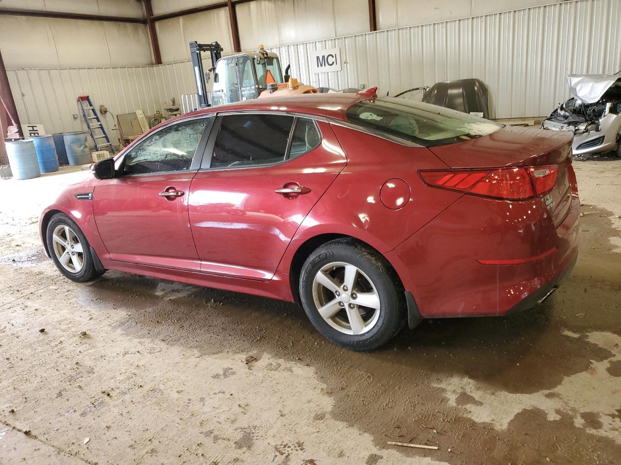 Obraz 2 z 2015 KIA OPTIMA LX 2015 z VIN 5XXGM4A74FG504208