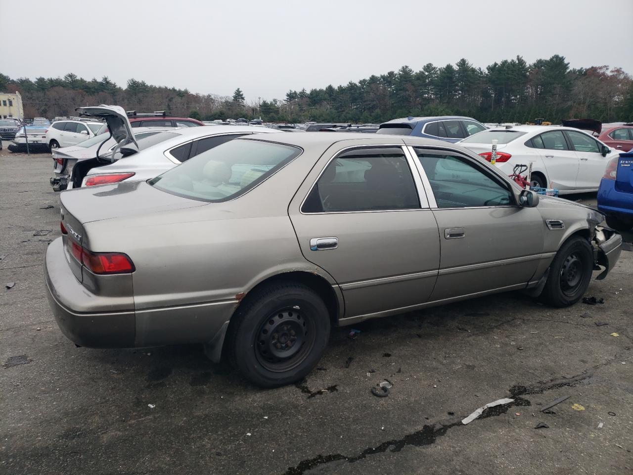 Obraz 3 z 1999 TOYOTA CAMRY CE 1999 z VIN 4T1BG22K0XU409225