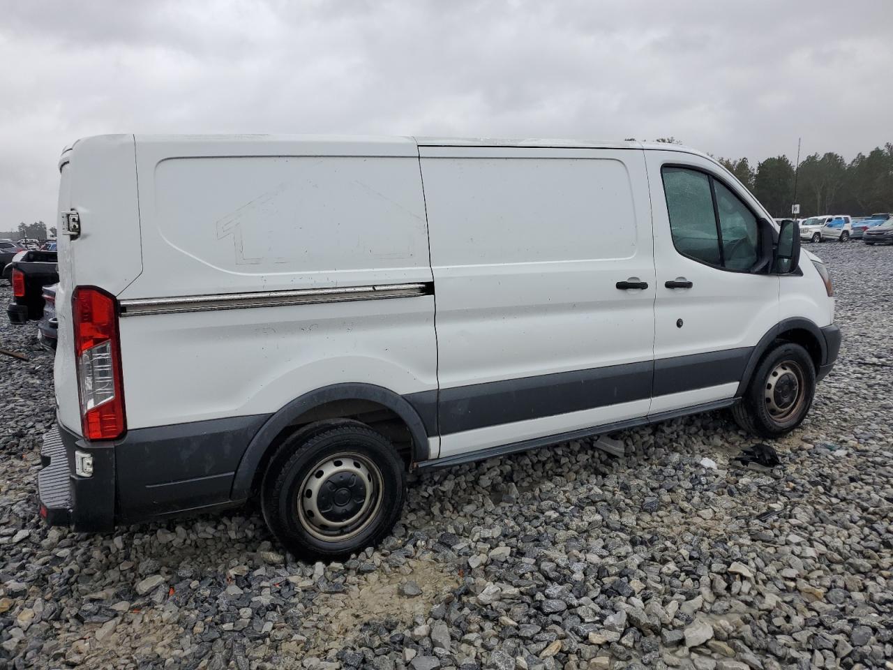 Изображение 3 2016 FORD TRANSIT T-150 2016 с VIN 1FTYE1YM6GKA00522