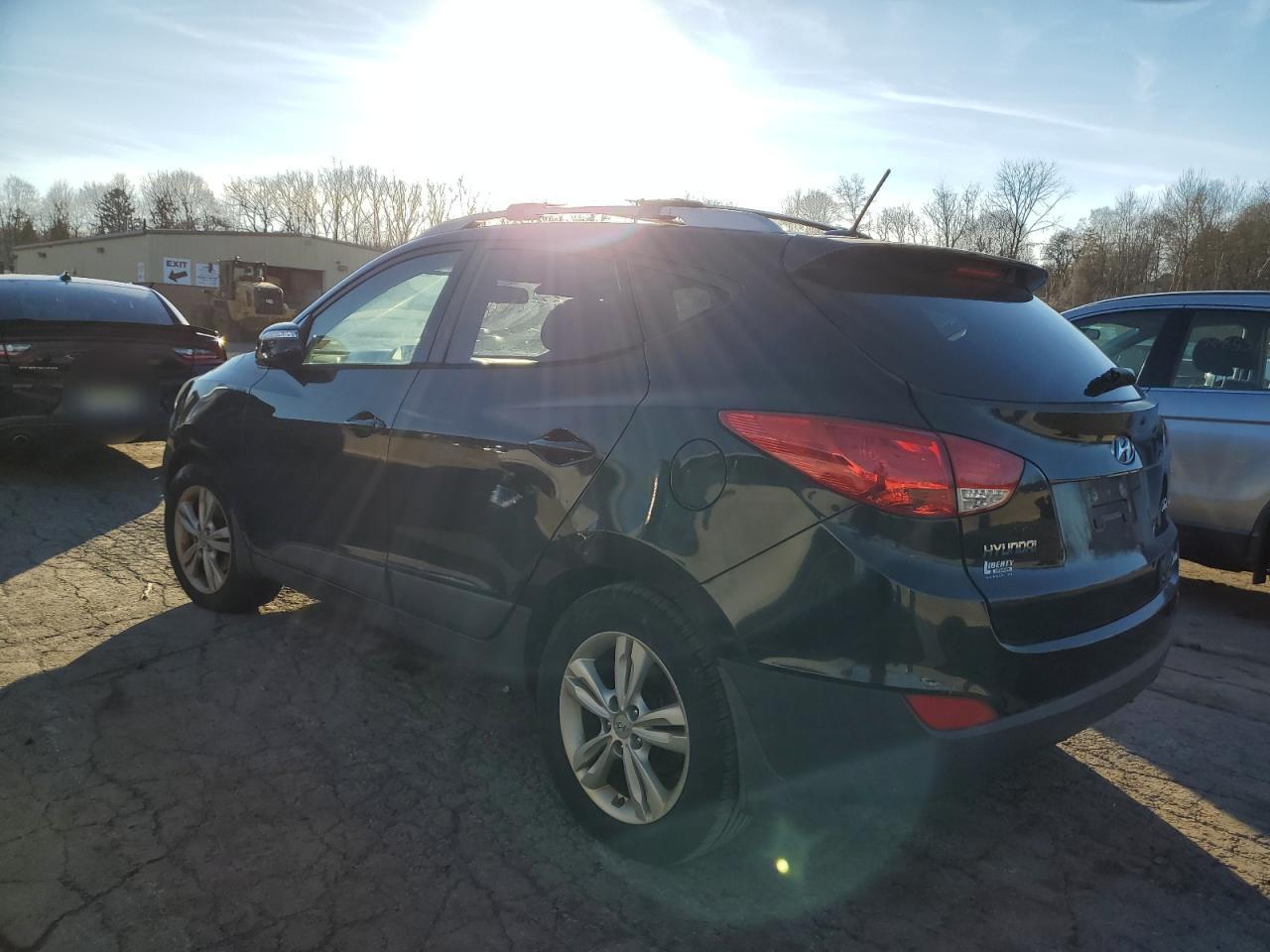Obraz 2 z 2012 HYUNDAI TUCSON GLS 2012 z VIN KM8JUCAC2CU416742