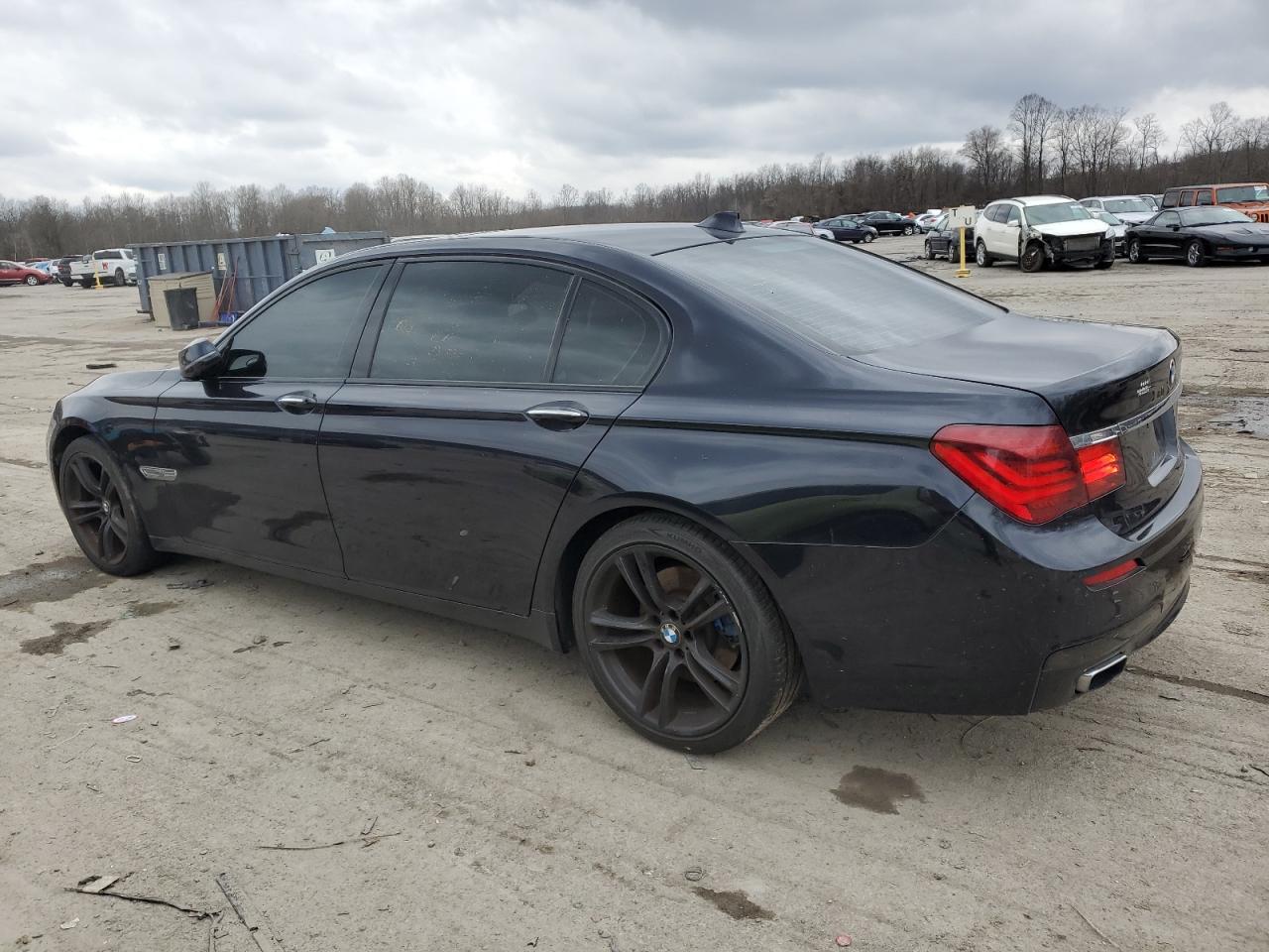 Изображение 2 2013 BMW 740 LI 2013 с VIN WBAYE4C55DD137417