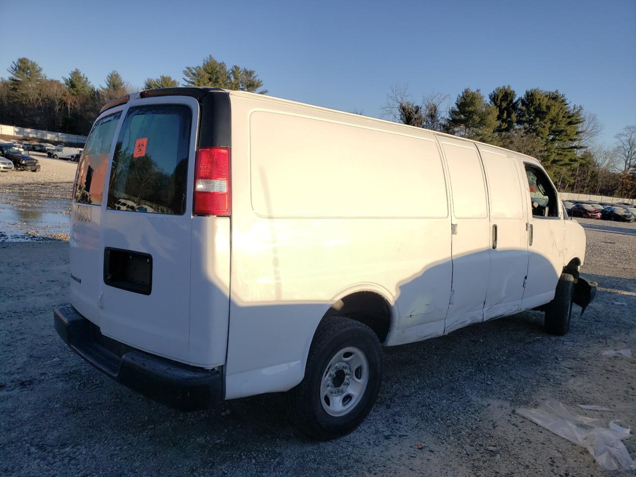 Obraz 3 z 2020 CHEVROLET EXPRESS G2500  2020 z VIN 1GCWGBFP2L1135792