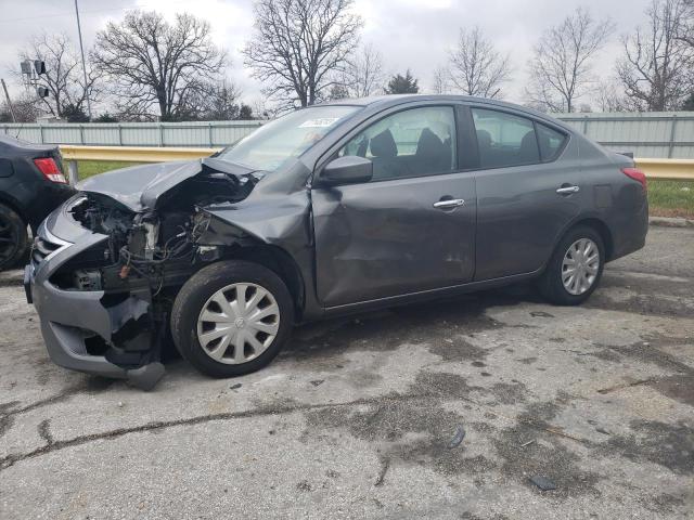 Obraz 1 z 2017 NISSAN VERSA S 2017 z VIN 3N1CN7AP7HL804851