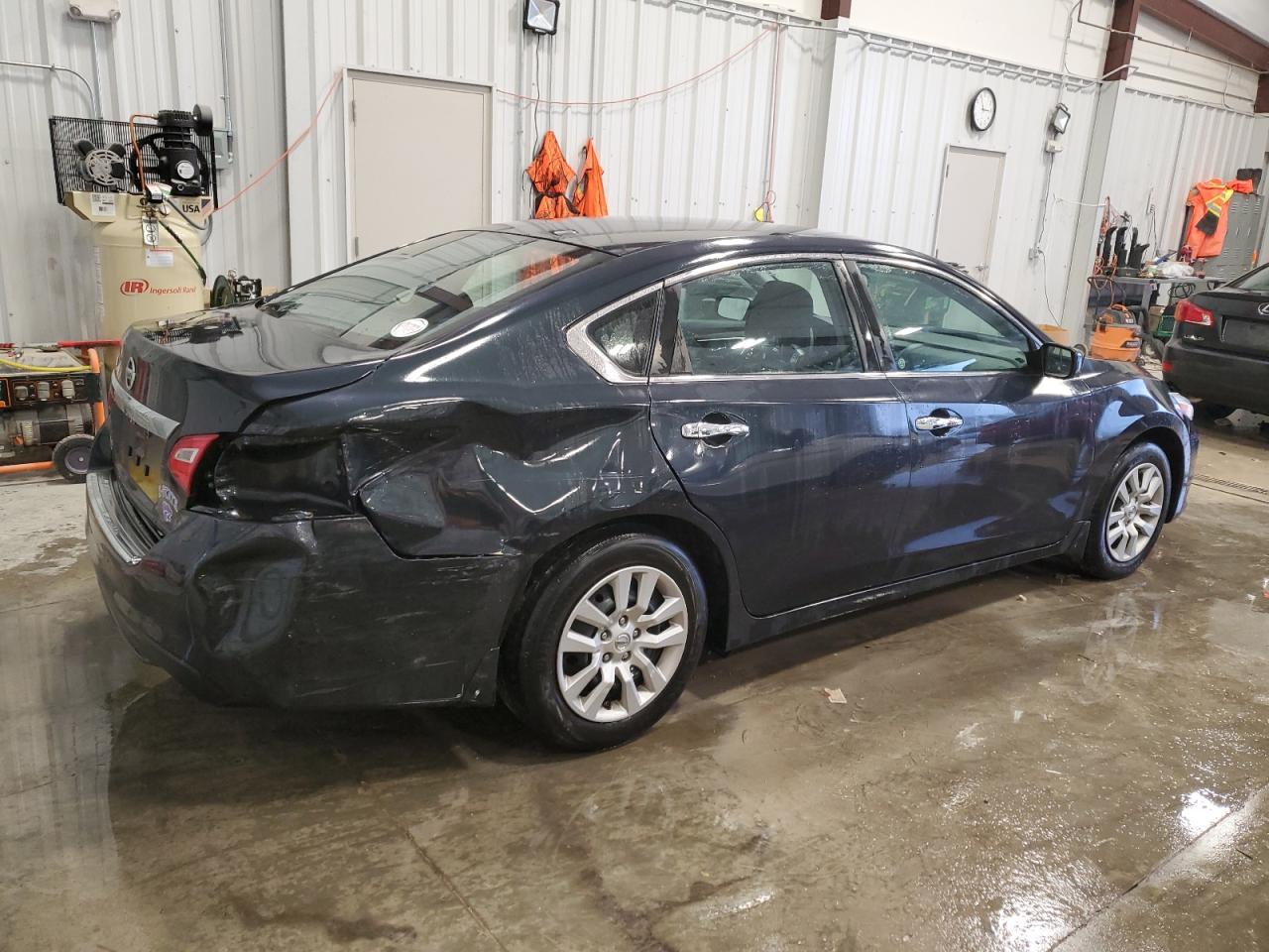 Image 3 of 2016 NISSAN ALTIMA 2.5 2016 with VIN 1N4AL3AP3GN388997