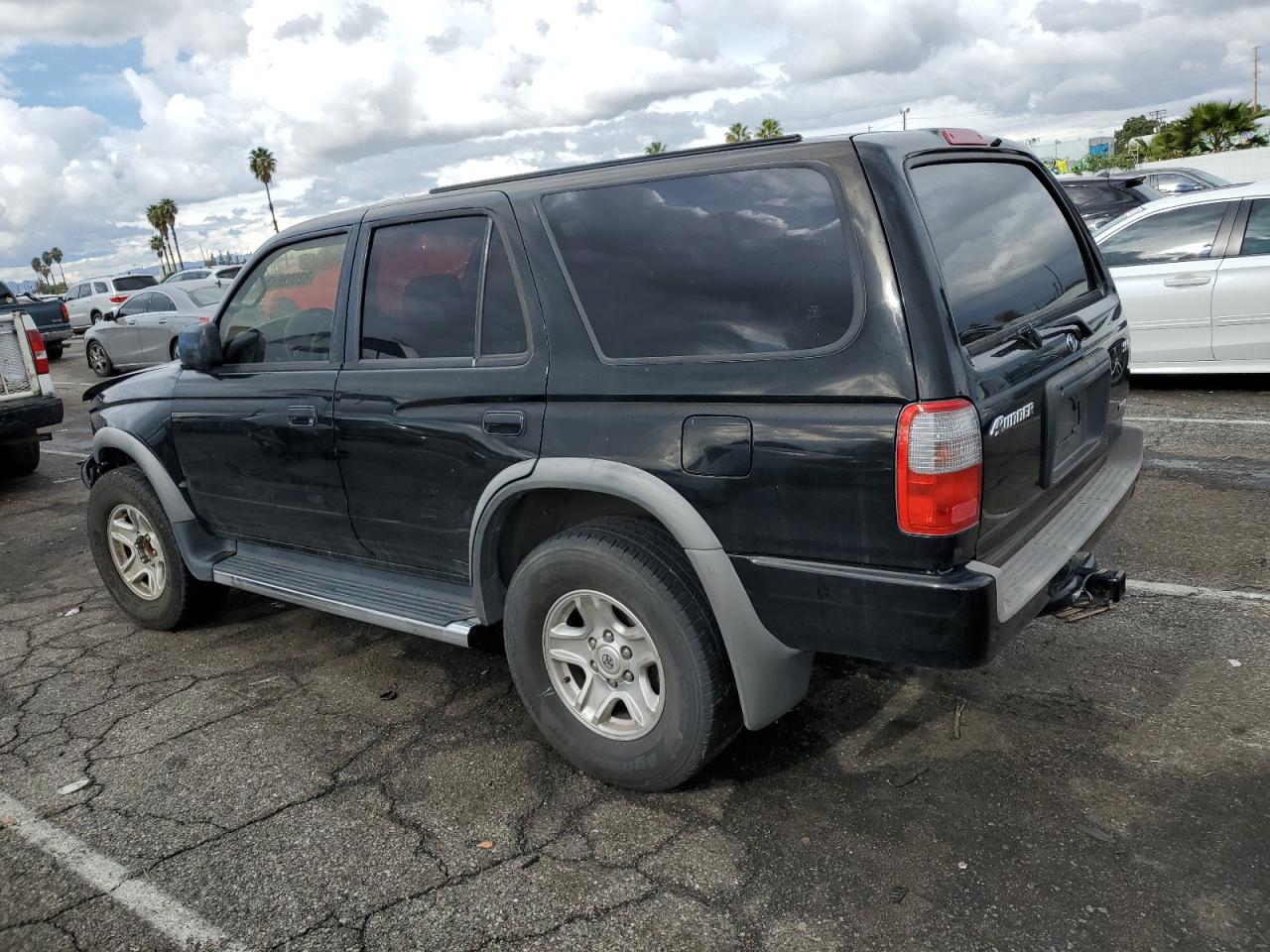 Изображение 2 1999 TOYOTA 4RUNNER SR5 1999 с VIN JT3GN86R6X0115530