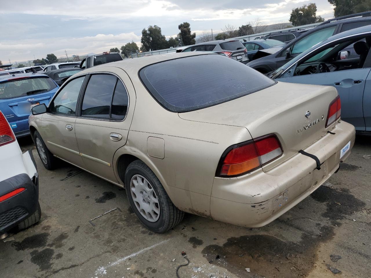 Image 2 of 1998 NISSAN MAXIMA GLE 1998 with VIN JN1CA21D7WM902866