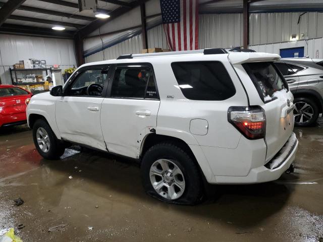 Obraz 2 z 2022 TOYOTA 4RUNNER SR5/SR5 PREMIUM 2022 z VIN JTEMU5JR7N5991350