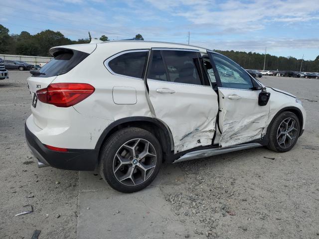 Obraz 3 z 2018 BMW X1 XDRIVE28I 2018 z VIN WBXHT3C38J5F88872