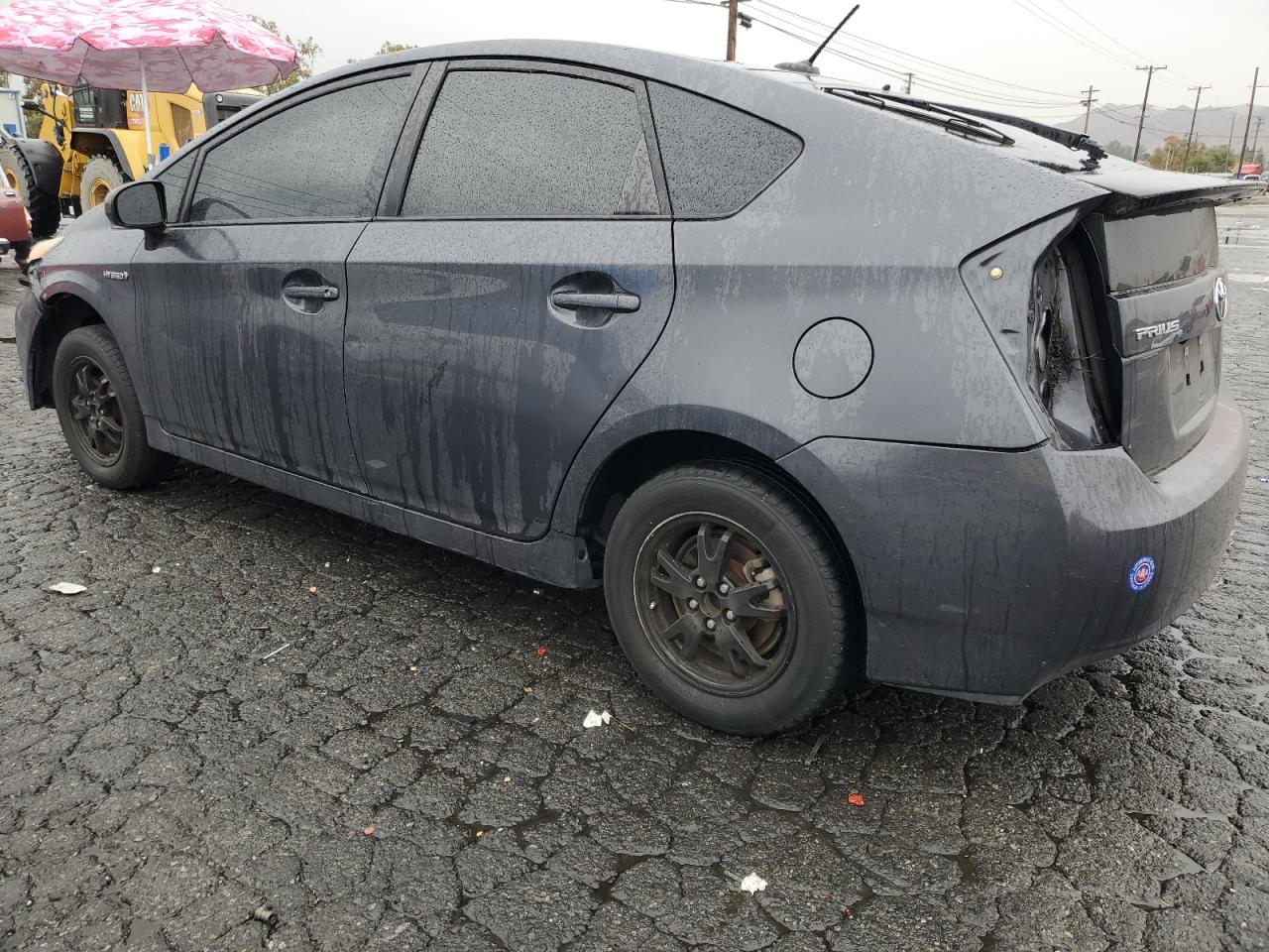 Image 2 of 2014 TOYOTA PRIUS  2014 with VIN JTDKN3DU8E1769744