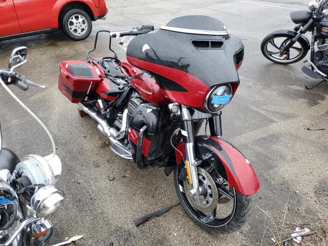 Obraz 1 z 2017 HARLEY-DAVIDSON FLHXSE CVO STREET GLIDE 2017 z VIN 1HD1PXF14HB960350