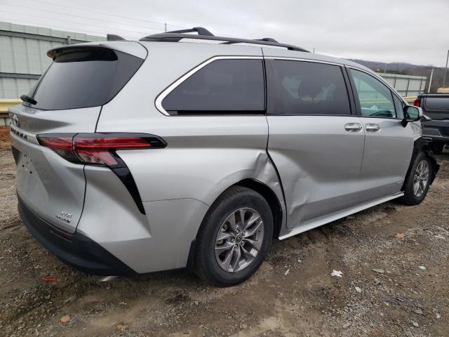 Image 3 of 2021 TOYOTA SIENNA XLE 2021 with VIN 5TDJRKEC9MS063691