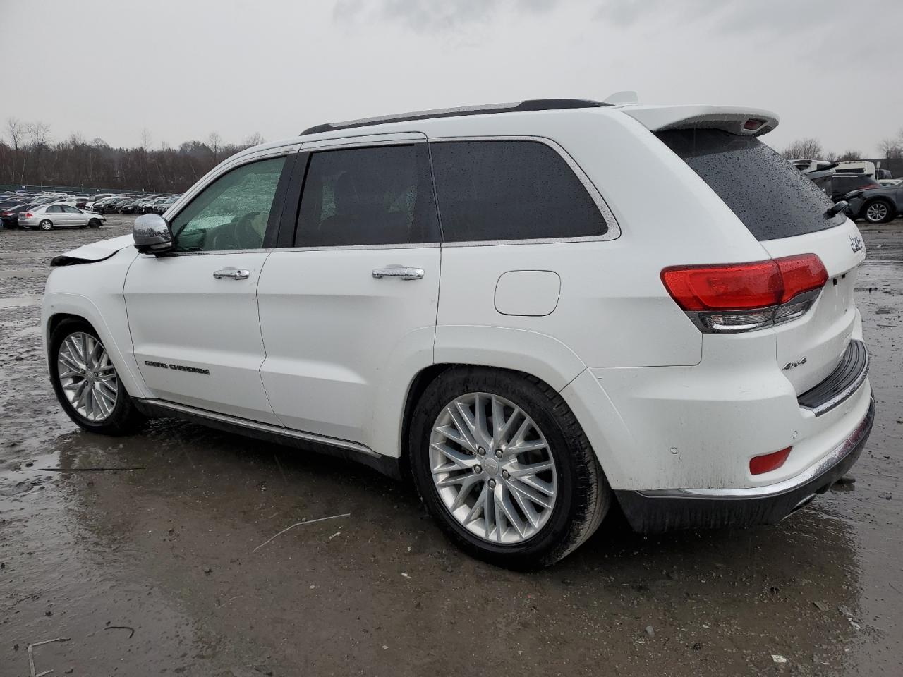 Image 2 of 2018 JEEP GRAND CHEROKEE SUMMIT 2018 with VIN 1C4RJFJG5JC347276