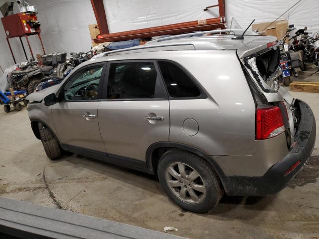 Изображение 2 2013 KIA SORENTO LX 2013 с VIN 5XYKTDA28DG421715