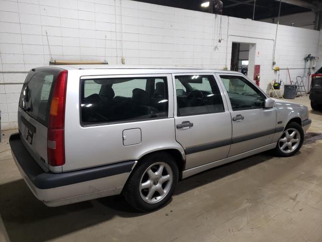 Obraz 3 z 1994 VOLVO 850  1994 z VIN YV1LW5505R2071255