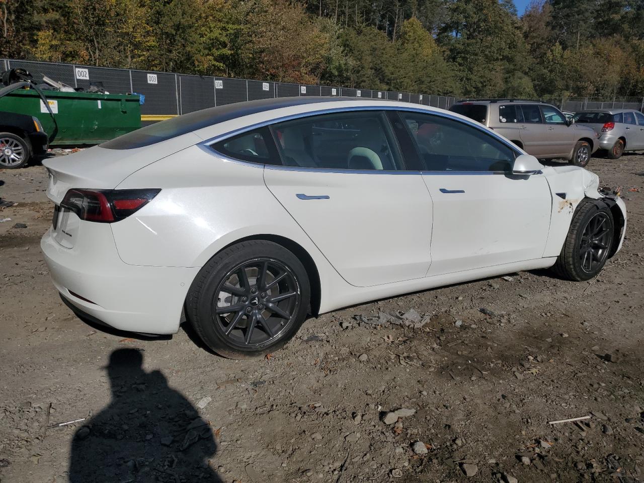 Image 3 of 2019 TESLA MODEL 3  2019 with VIN 5YJ3E1EB3KF391115