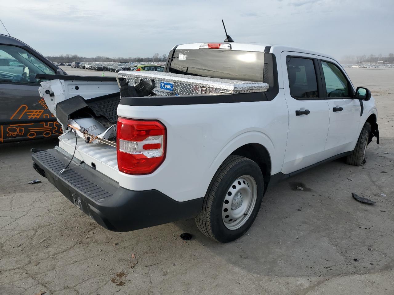 Image 3 of 2022 FORD MAVERICK XL 2022 with VIN 3FTTW8F96NRA58203