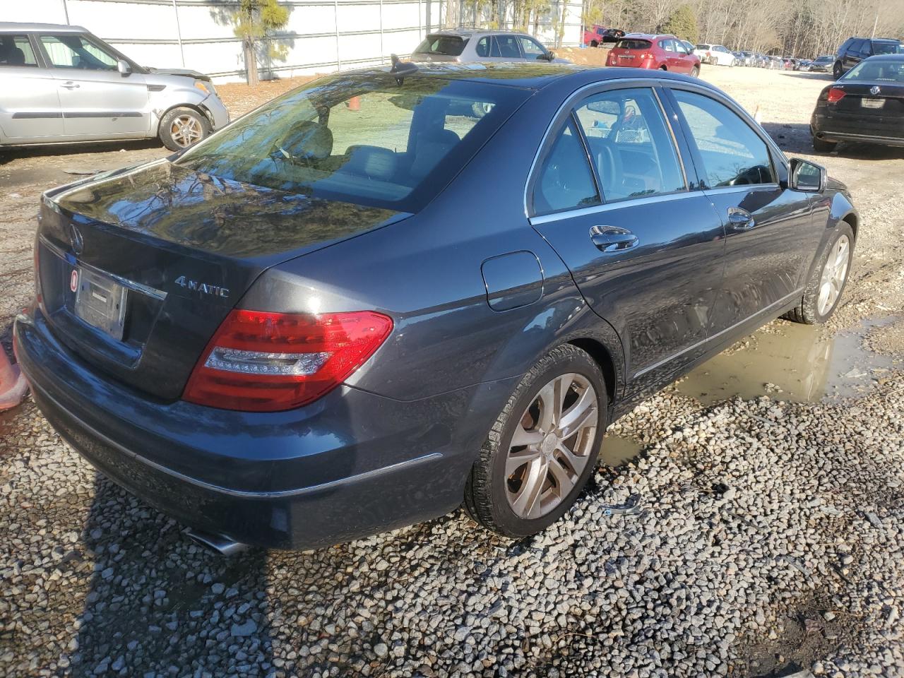Image 3 of 2013 MERCEDES-BENZ C 300 4MATIC 2013 with VIN WDDGF8AB9DR281394