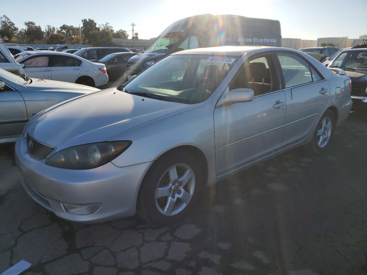 Изображение 1 2005 TOYOTA CAMRY LE 2005 с VIN 4T1BE30K55U506948