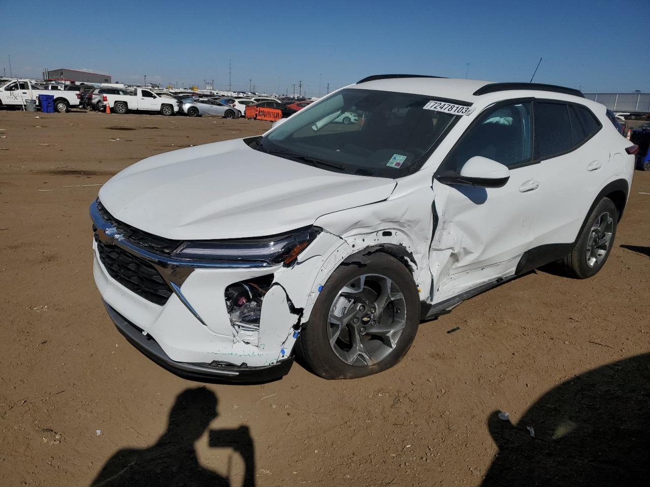 Image 1 of 2024 CHEVROLET TRAX 1LT 2024 with VIN KL77LHE22RC028986