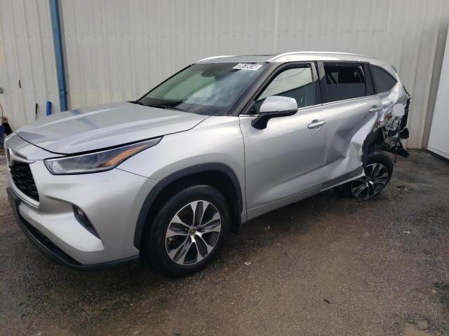 2021 TOYOTA HIGHLANDER XLE 2021 image