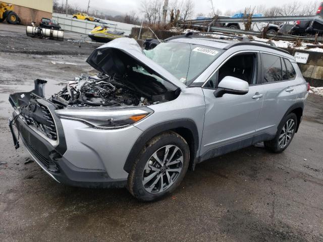 Image 1 of 2022 TOYOTA COROLLA CROSS XLE 2022 with VIN 7MUDAABG9NV036407