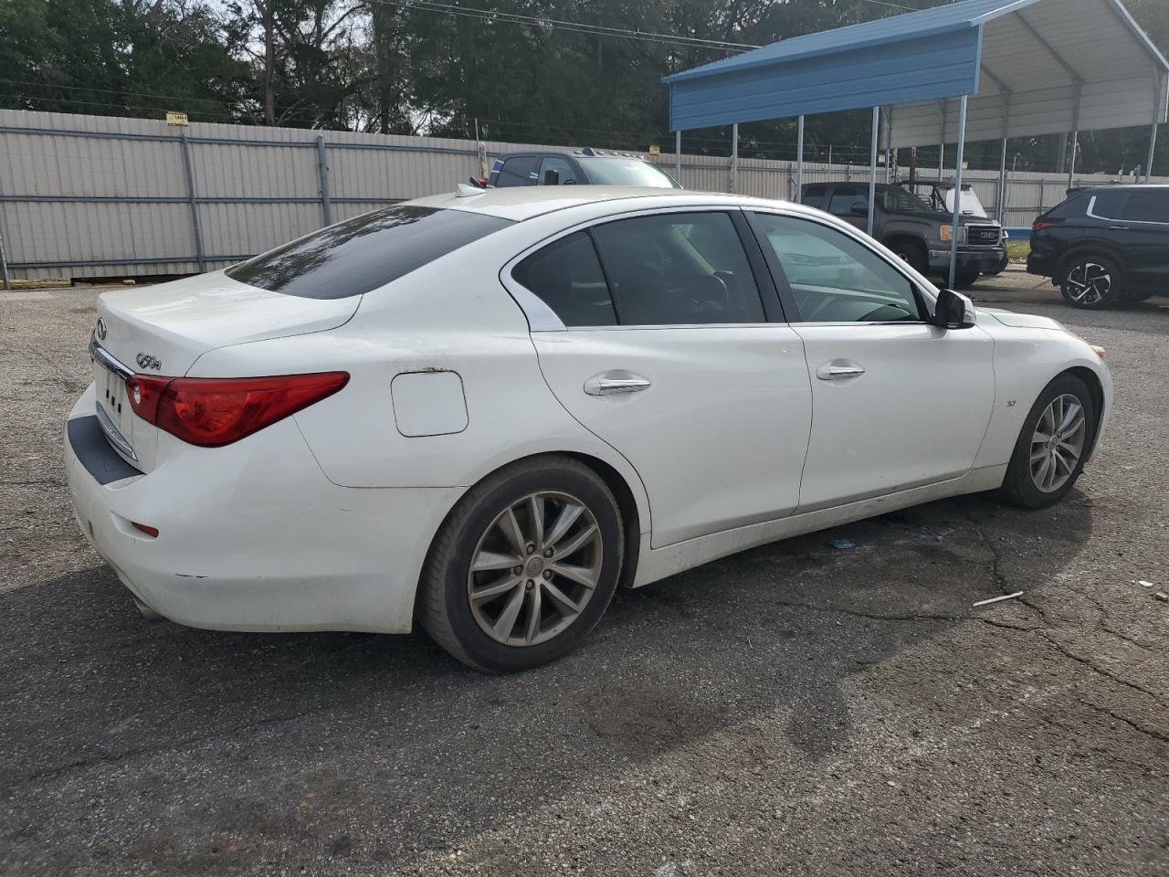 Image 3 of 2015 INFINITI Q50 BASE 2015 with VIN JN1BV7AP5FM349822