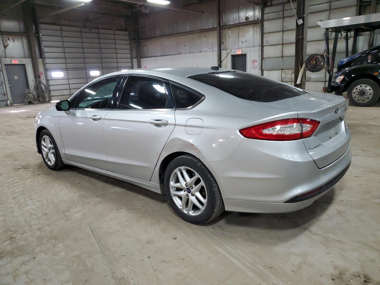 Image 2 of 2013 FORD FUSION SE 2013 with VIN 3FA6P0H74DR243331