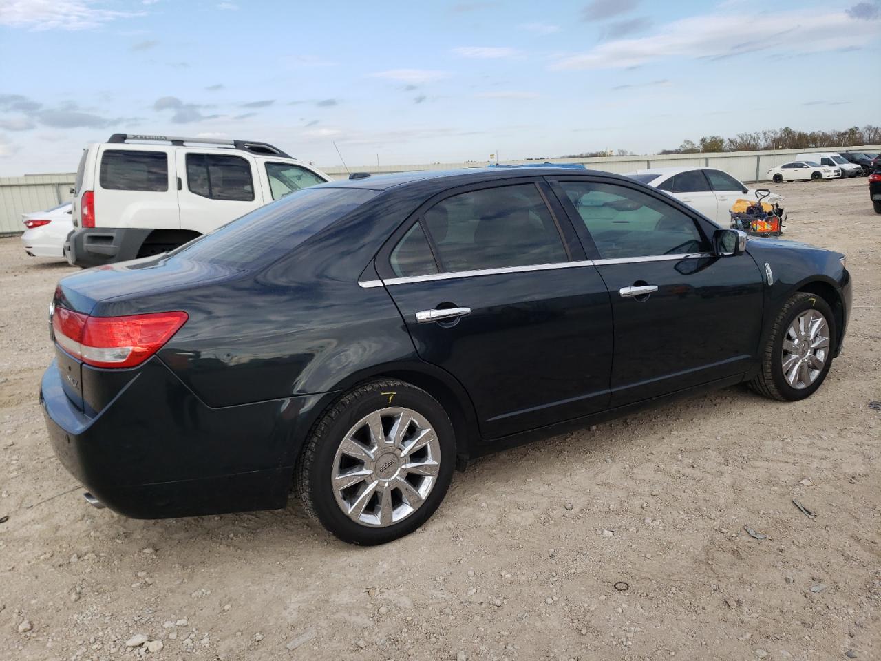 Image 3 of 2010 LINCOLN MKZ  2010 with VIN 3LNHL2GC8AR751754