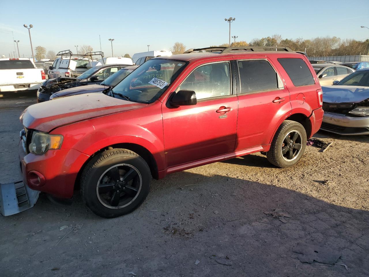 Изображение 1 2010 FORD ESCAPE XLT 2010 с VIN 1FMCU0DG5AKC50862