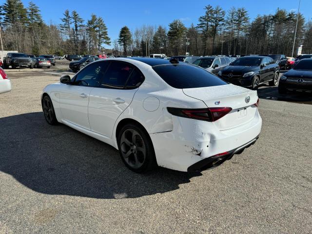 Obraz 3 z 2017 ALFA ROMEO GIULIA Q4 2017 z VIN ZARFAEDN1H7536751