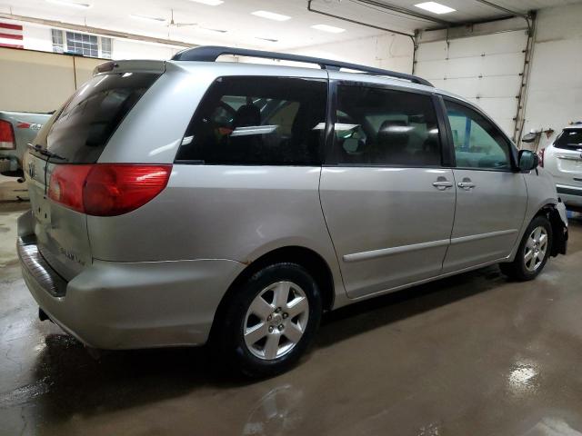 Obraz 3 z 2010 TOYOTA SIENNA CE 2010 z VIN 5TDKK4CC9AS327592