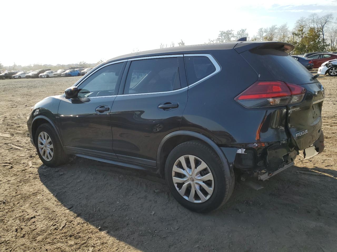 Image 2 of 2017 NISSAN ROGUE S 2017 with VIN KNMAT2MV5HP601047