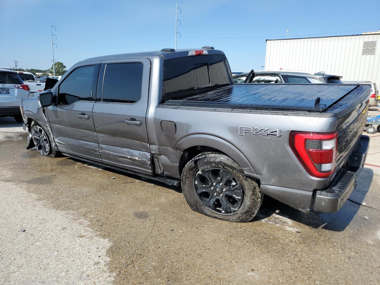 Image 2 of 2022 FORD F150 SUPERCREW 2022 with VIN 1FTFW1ED5NFC17543