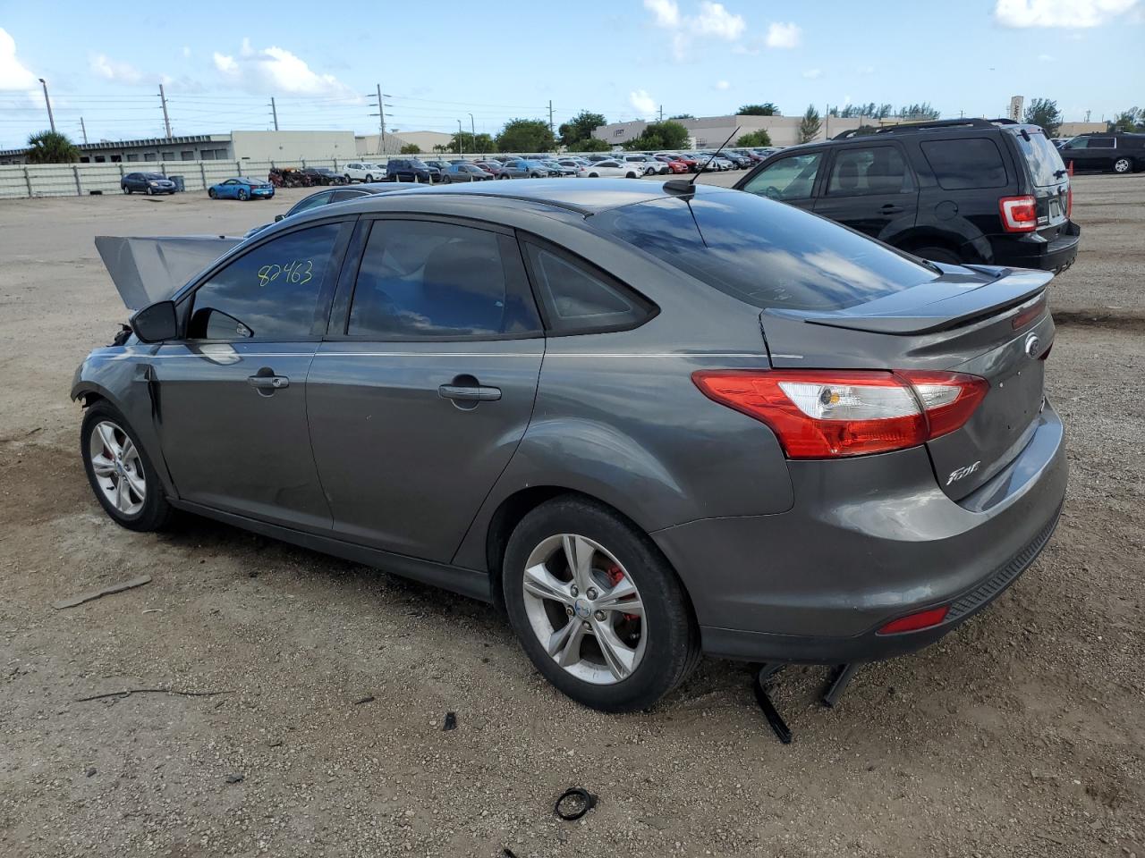 Изображение 2 2012 FORD FOCUS SE 2012 с VIN 1FAHP3F21CL433585