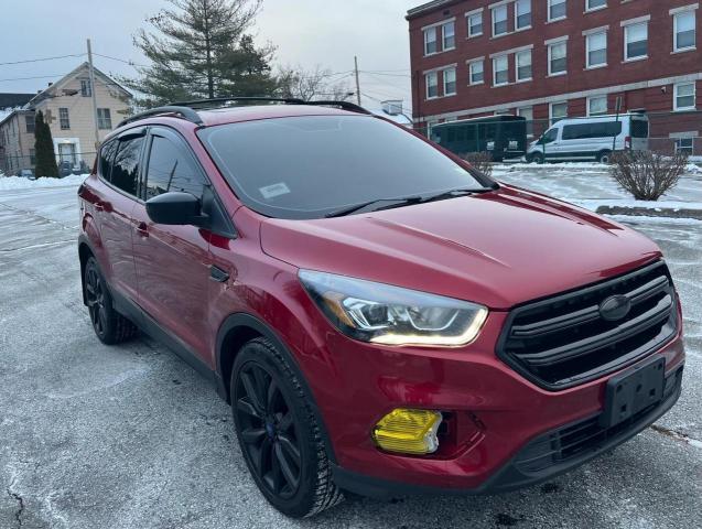 Image 1 of 2017 FORD ESCAPE SE 2017 with VIN 1FMCU9GD3HUE81960