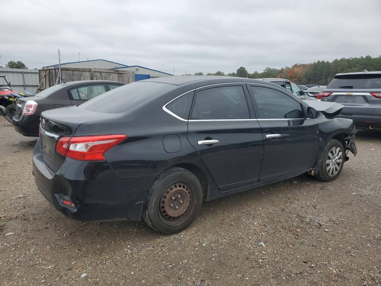 Obraz 3 z 2017 NISSAN SENTRA S 2017 z VIN 3N1AB7AP3HY318430