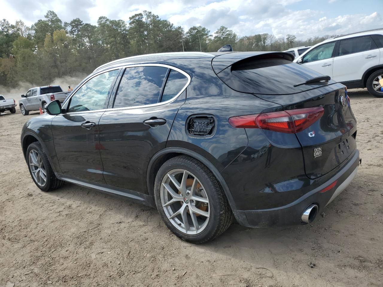 Изображение 2 2018 ALFA ROMEO STELVIO TI 2018 с VIN ZASFAKBN8J7B98435