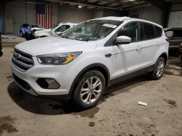 Image 1 of 2019 FORD ESCAPE SE 2019 with VIN 1FMCU9GD8KUC07399