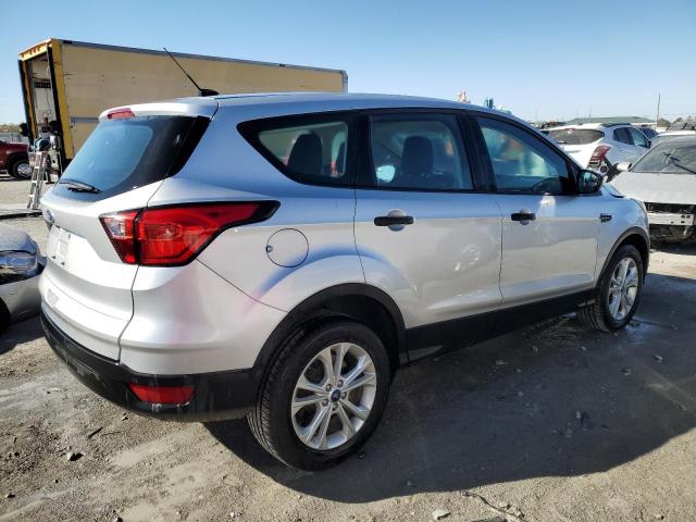 Image 3 of 2019 FORD ESCAPE S 2019 with VIN 1FMCU0F71KUC53311