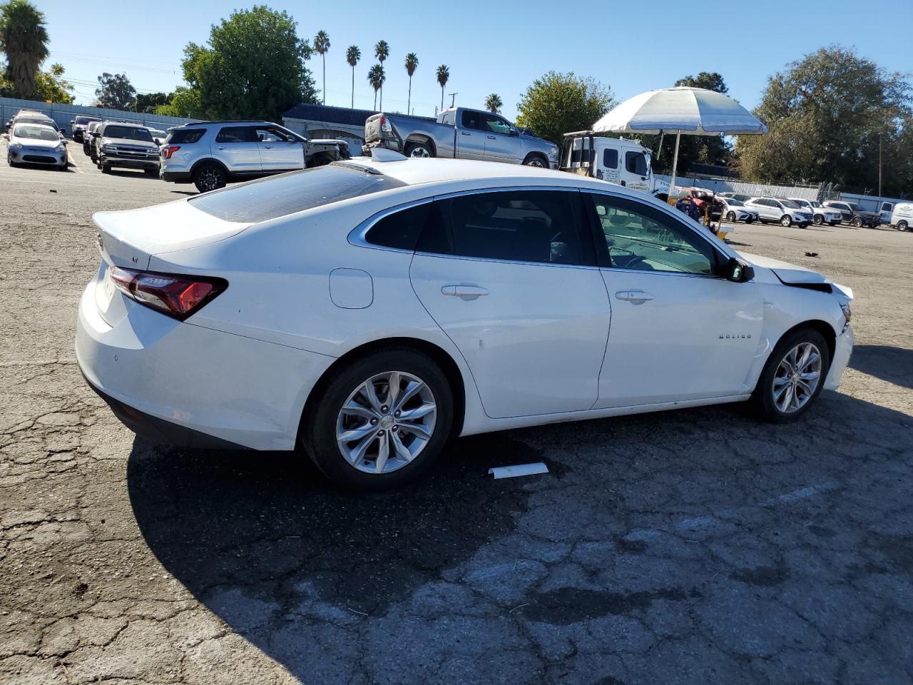 Obraz 3 z 2019 CHEVROLET MALIBU LT 2019 z VIN 1G1ZD5ST5KF123429