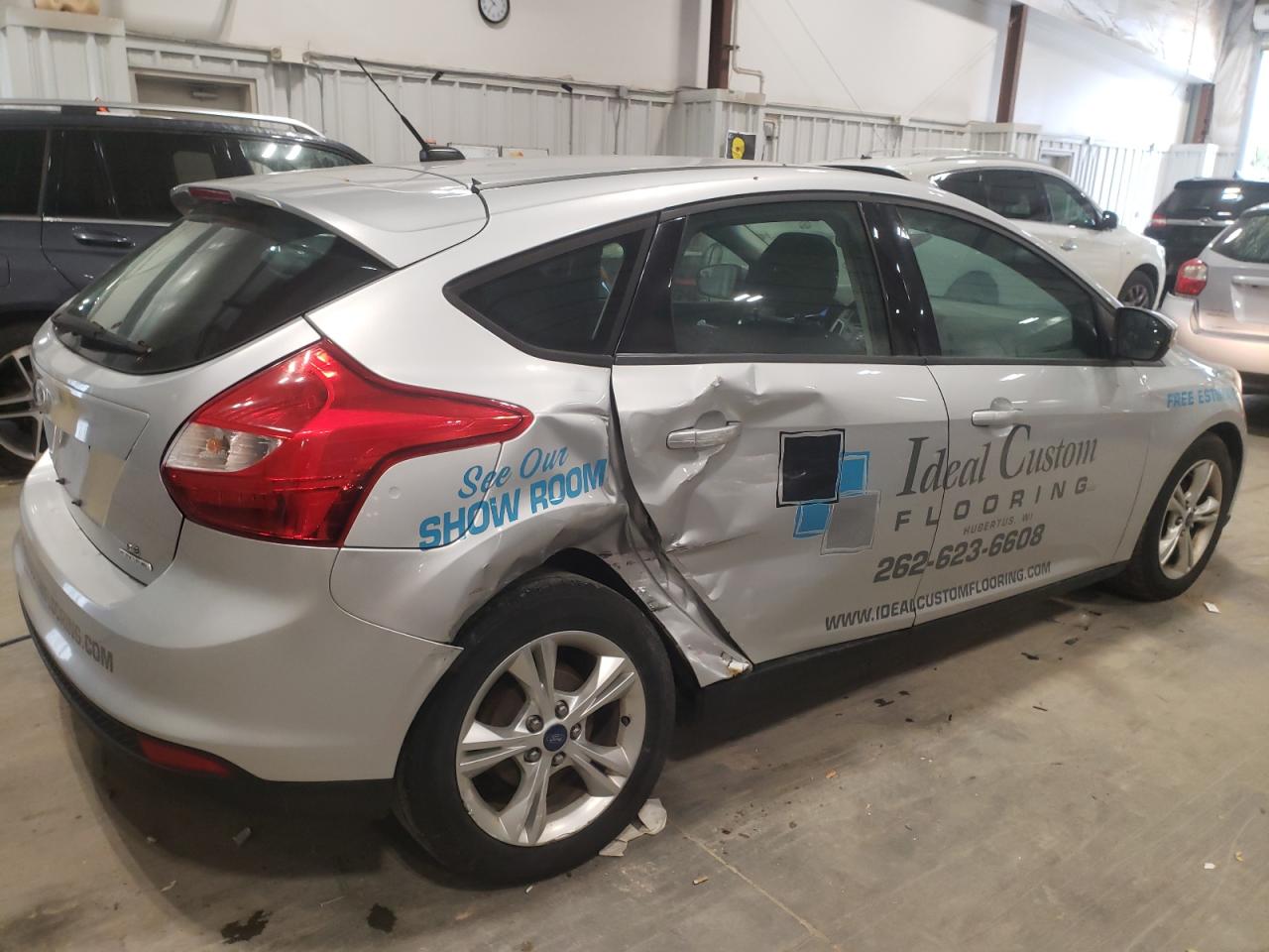 Image 3 of 2013 FORD FOCUS SE 2013 with VIN 1FADP3K22DL343867