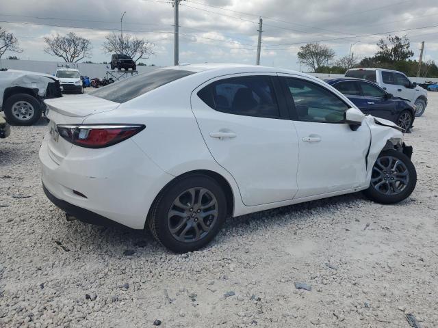 Изображение 3 2019 TOYOTA YARIS L 2019 с VIN 3MYDLBYV3KY508560