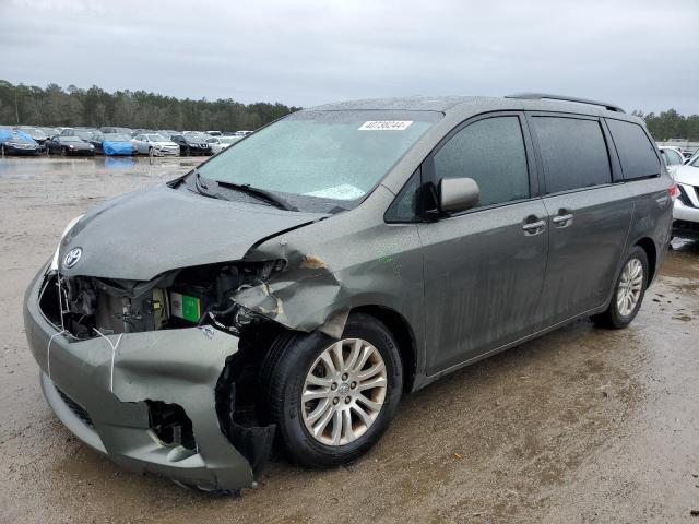 Изображение 1 2013 TOYOTA SIENNA XLE 2013 с VIN 5TDYK3DC3DS327479