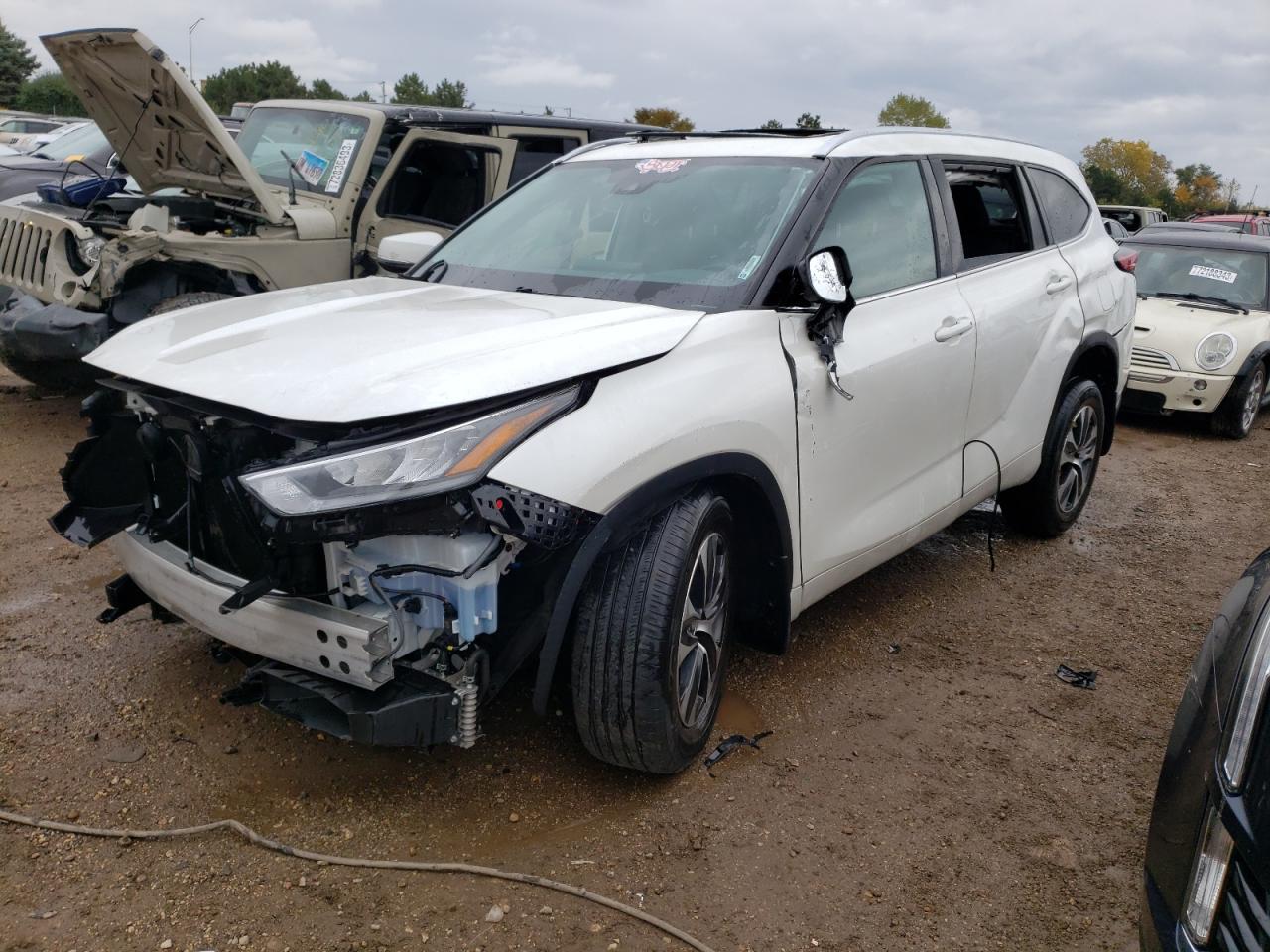 2020 TOYOTA HIGHLANDER XLE 2020 image