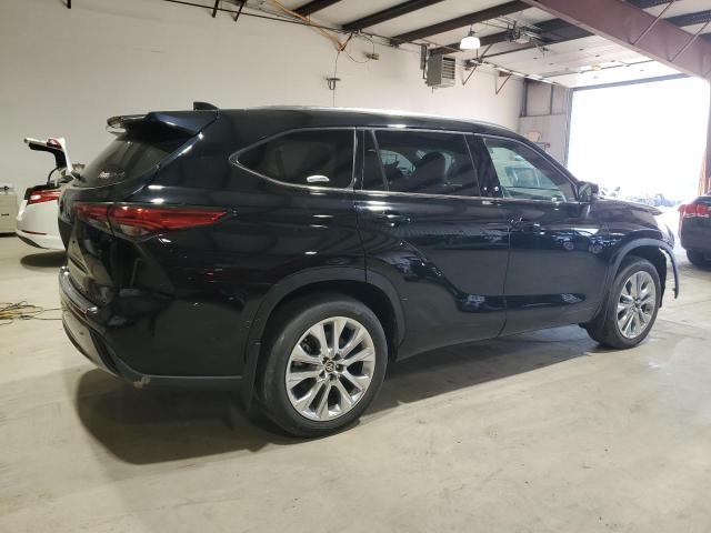 Image 3 of 2021 TOYOTA HIGHLANDER LIMITED 2021 with VIN 5TDDZRBH5MS530725