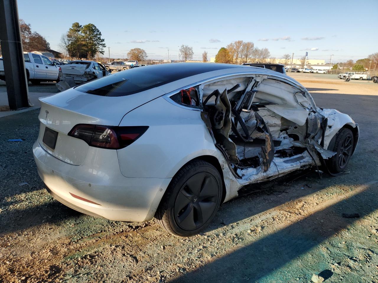 Image 3 of 2019 TESLA MODEL 3  2019 with VIN 5YJ3E1EA5KF483754