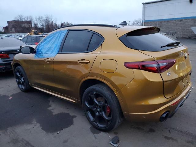 Image 2 of 2022 ALFA ROMEO STELVIO TI 2022 with VIN ZASPAKBN0N7D34177
