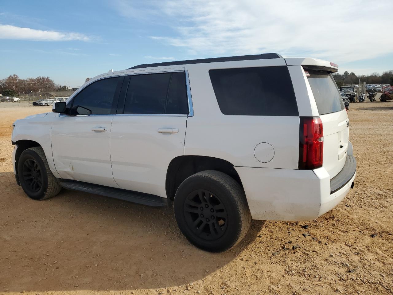 Image 2 of 2016 CHEVROLET TAHOE C1500  LS 2016 with VIN 1GNSCAEC9GR293080